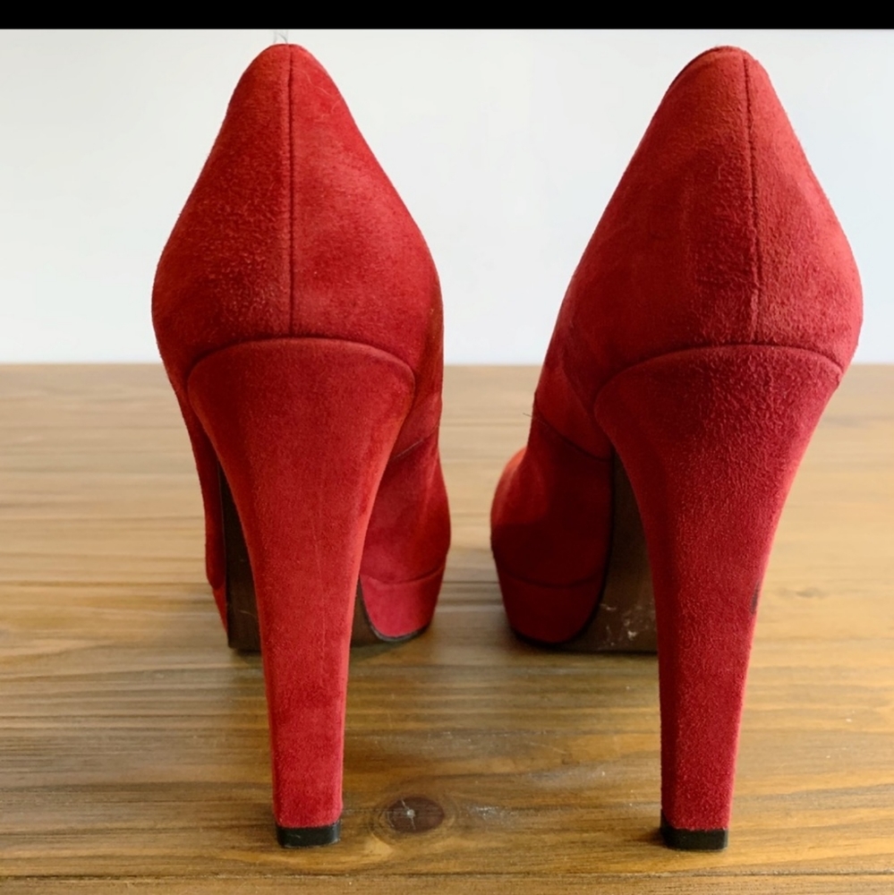 STUART WEITZMAN Burgundy Suede Platform Pumps - Picture 6 of 8